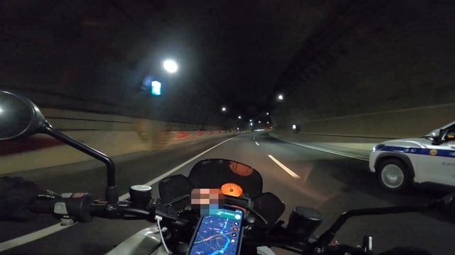 【BMW K1300R】Night Touring in Tokyo Metropolitan Expressway #1 /BMW K1300R AKRAPOVIC sound смотреть онлайн