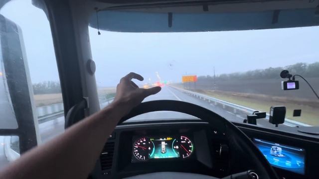 Квест в работе дальнобойщика | Первый снег )#дальнобой #дальнобойщики #truckdriver