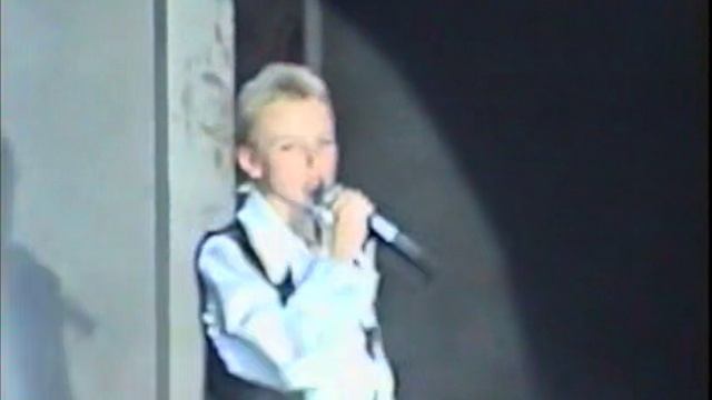 Алеша Шухарев -девченка с большими глазами.муз и сл Сергей Шухарев смотреть онлайн