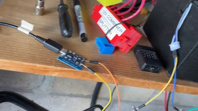 Manually balancing my lithium ion battery packs смотреть онлайн