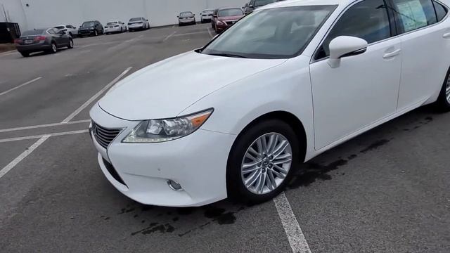 2013 Lexus ES350 at Century Automotive смотреть онлайн