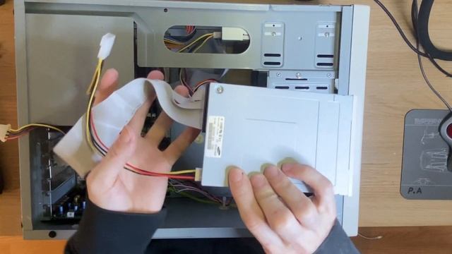 Pentium II build - Part 4 смотреть онлайн