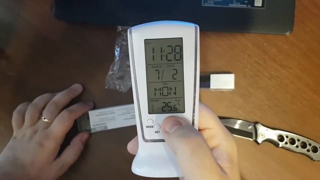 Цифровой градусник (обновление каждые 2 секунды) с Aliexpress. смотреть онлайн