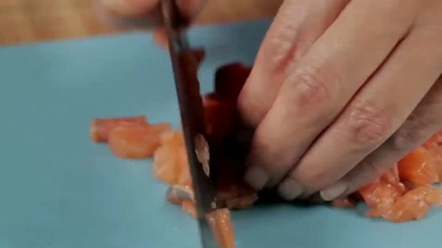 Receta Carrefour – Picar salmón para tartar смотреть онлайн