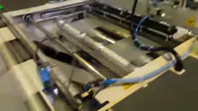 STBCR 40 COSMO - пакетоделательная машина для майки и фасовки в рулоне смотреть онлайн