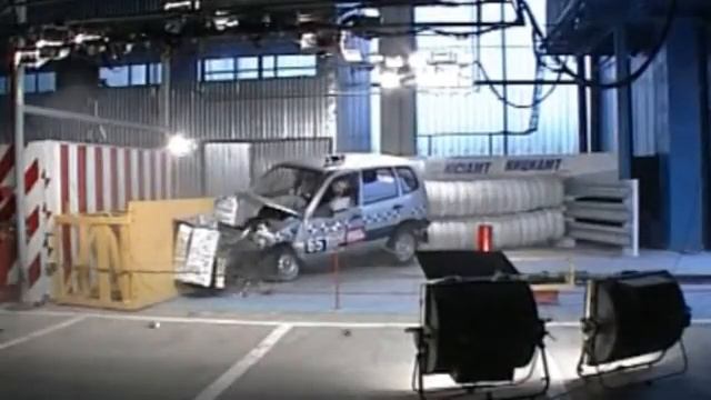 Chevrolet_niva.flv