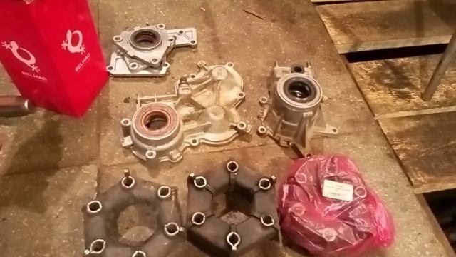 Распродажа запчастей от Нивы.