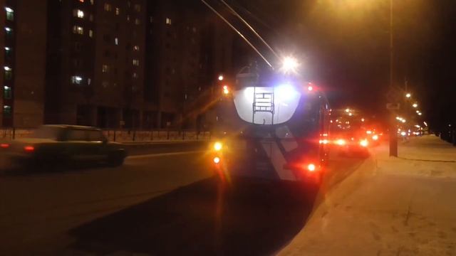 "С запотевшими окнами!" Троллейбус с УАХ "Авангард" ВМЗ-5298.01 №1077 и БКМ-321 №1505 смотреть онлайн