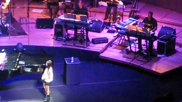 Charice "All by myself" from Hitman and Friends Singapore смотреть онлайн