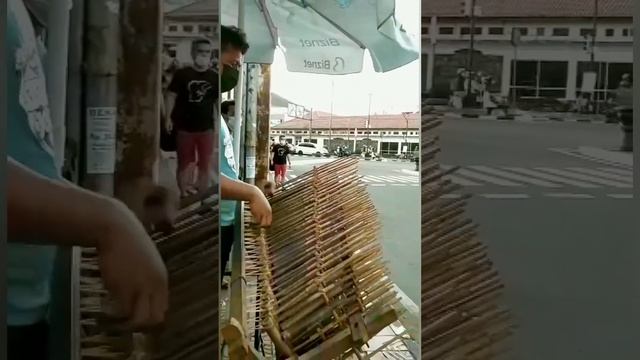 Indonesia Raya (cover) oleh cewek Rusia/Гимн Индонезии смотреть онлайн