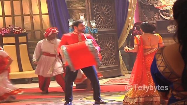 Ek Tha Raja Ek Tha Rani and Yeh Vaada Raha integration смотреть онлайн