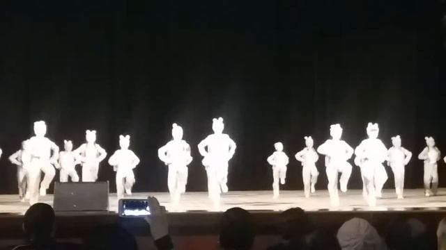 Танец хомяков смотреть онлайн