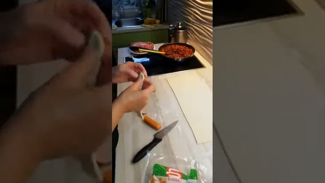 Сисиски в тесте как приготовить смотреть онлайн