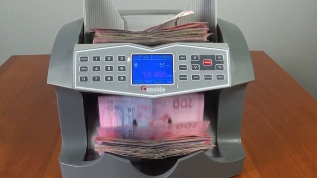 Огляд професійного лічильника банкнот Cassida Advantec 75 Value смотреть онлайн