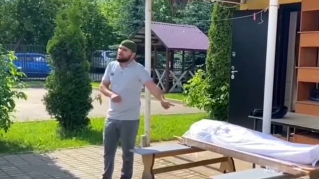 Боз як бародари мусалмон аз дунё гузашт смотреть онлайн