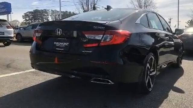 2018 Honda Accord Sport 1.5T CVT w/ bluetooth смотреть онлайн