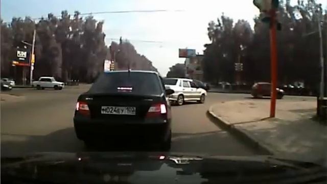 Умнее всех!!! смотреть онлайн