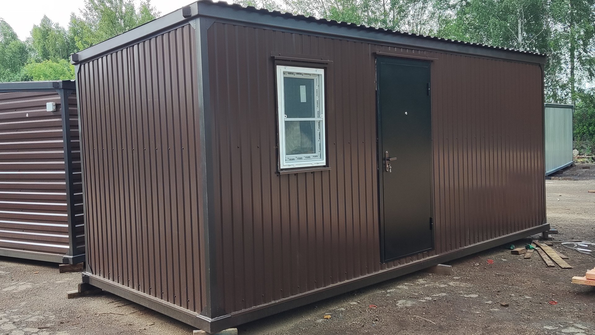 Бытовка дачная вагончик металлический блок контейнер 2.40х6х2.40м с утеплением 50 мм в цвете шоколад смотреть онлайн