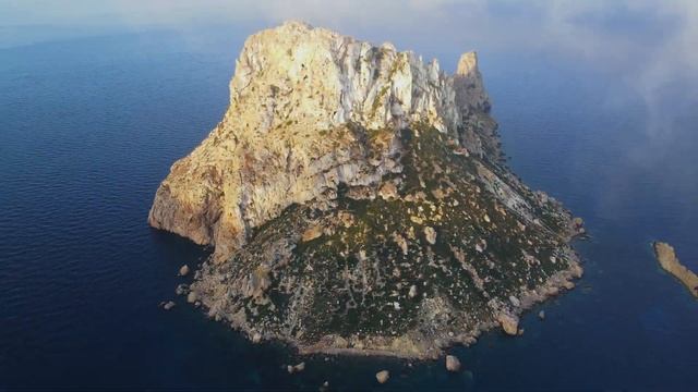 Ibiza 2020 (4k HDR) смотреть онлайн