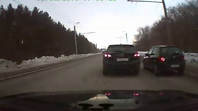 Номер Р074ОМ уступил нехотя. смотреть онлайн