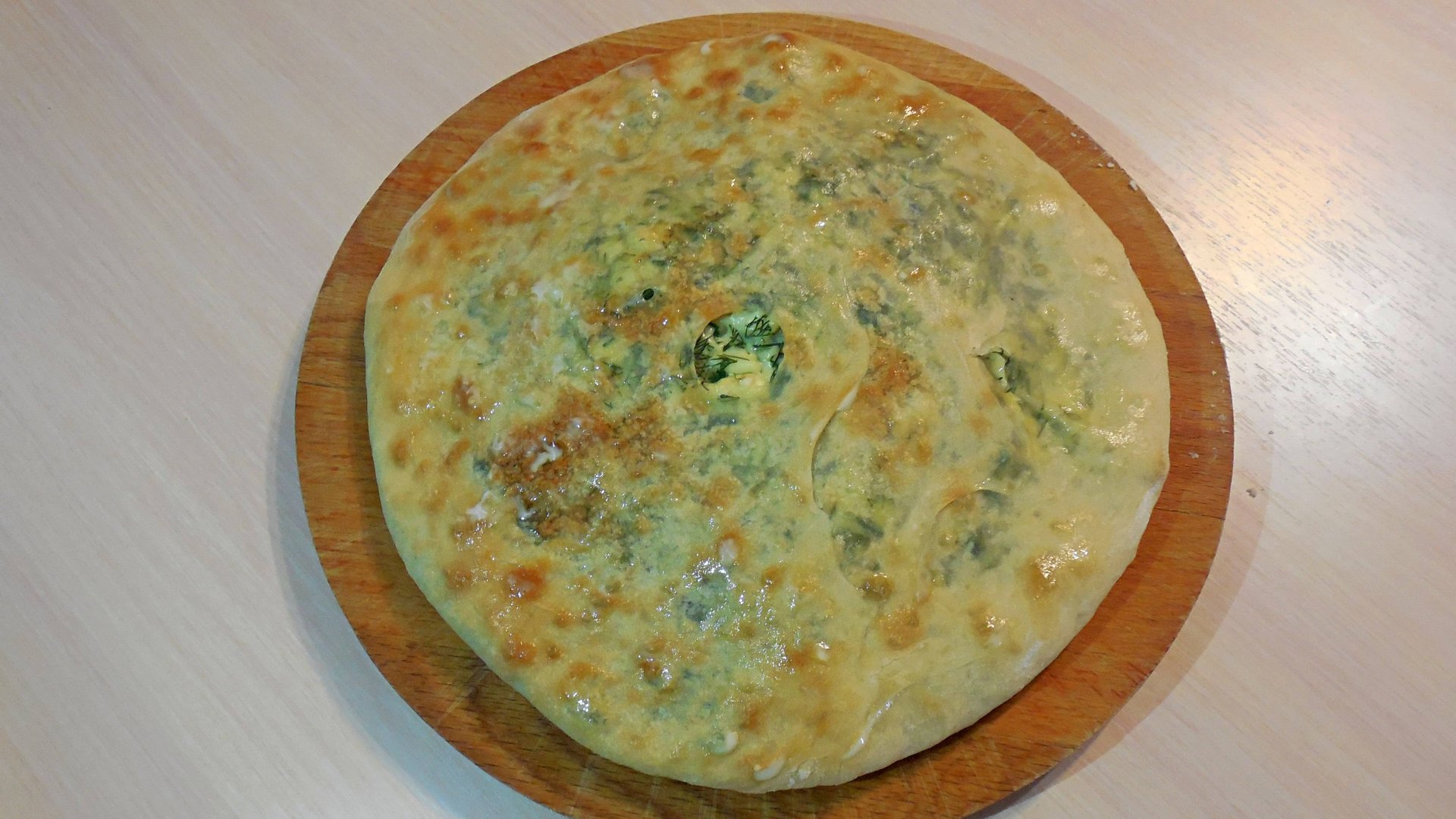 Осетинский пирог с сыром и зеленью. смотреть онлайн