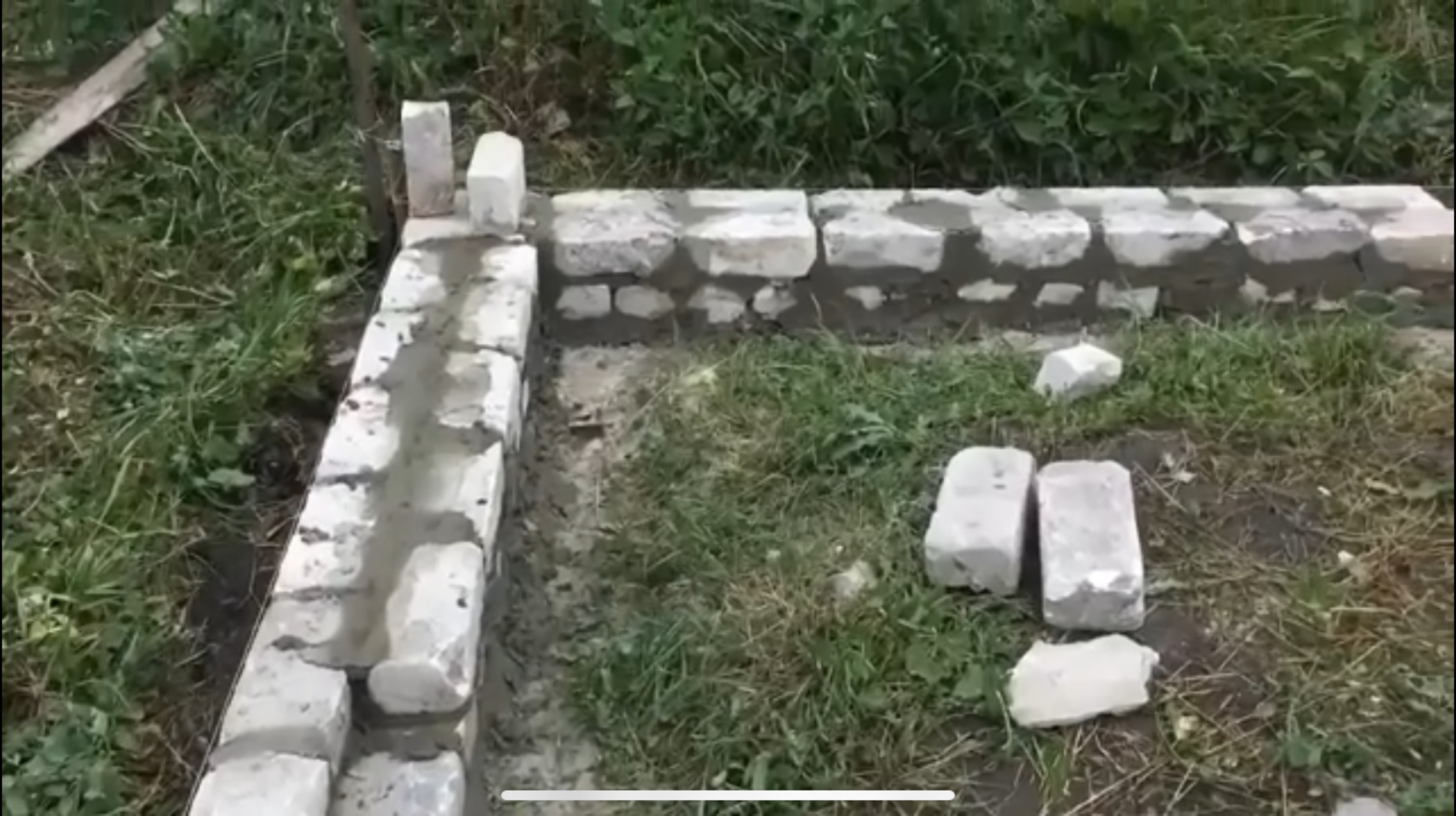 Строим сарай из блоков/ Как вывести ноль из кирпича / С чего начинать. смотреть онлайн