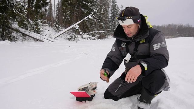 ПОСТАВИЛ И СРАЗУ ЗАГАР.