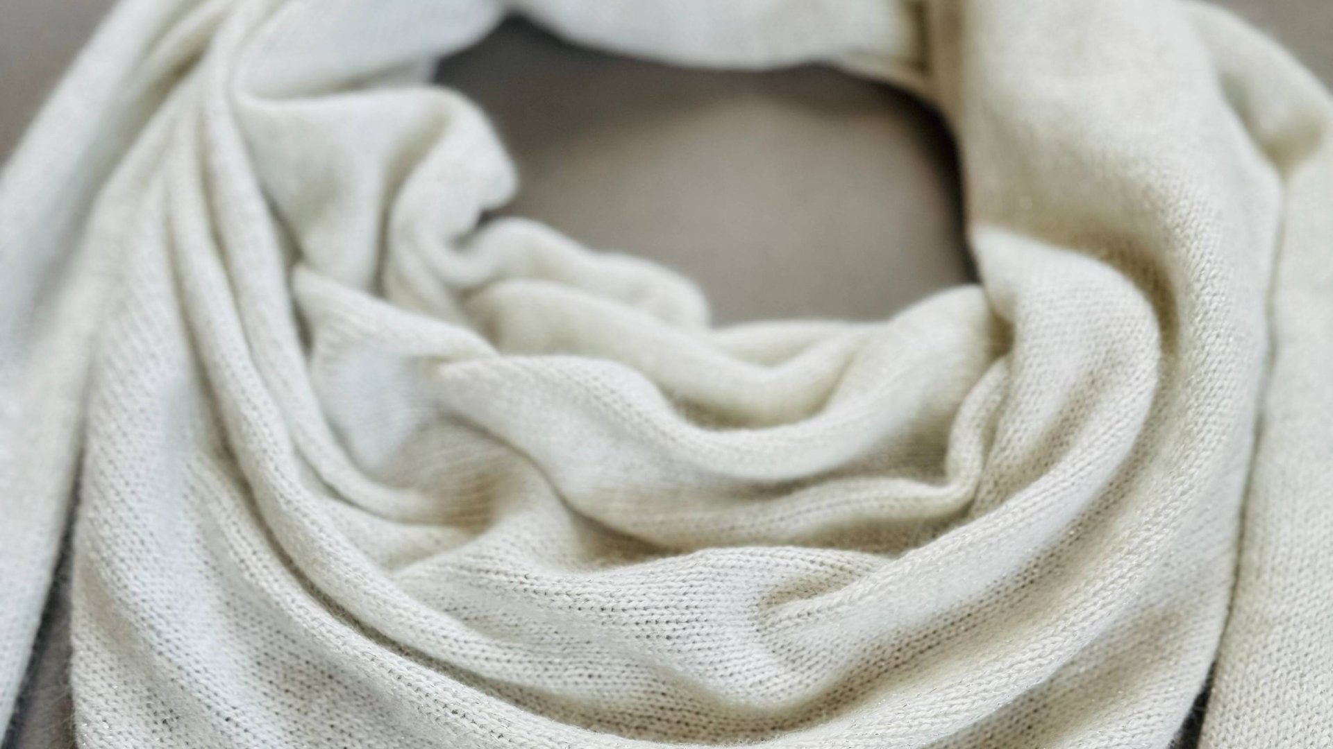 Бактус из пуха норки BCLX-801 смотреть онлайн