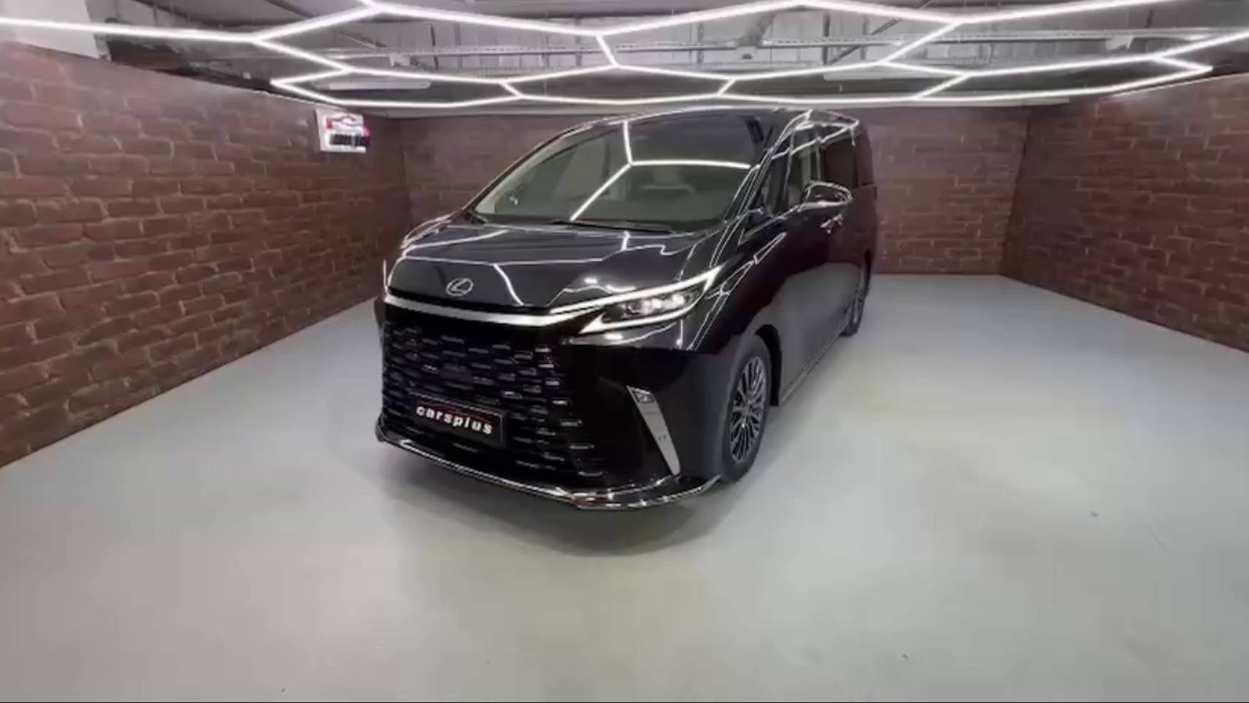 В наличии Lexus LM 350 H👇