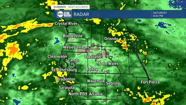STORMS MOVE IN | Heavy rain and storms move through Tampa and all of Florida смотреть онлайн