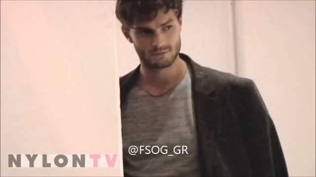 Jamie Dornan- Help Me смотреть онлайн