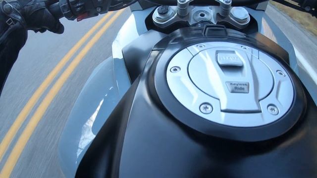 Getting to know the s1000xr смотреть онлайн