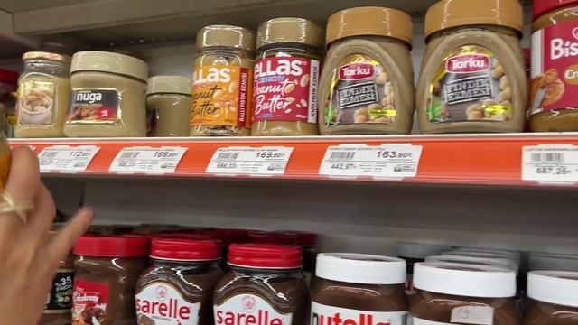 Магазин, где нет туристов в Анталье. Стоит ли? Шопинг в Турции смотреть онлайн