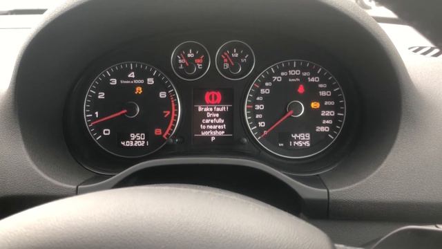 Audi A3 Dashboard смотреть онлайн