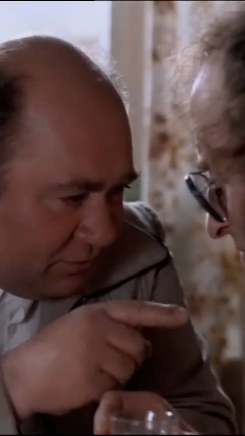 #shorts  Профессор, я обижусь