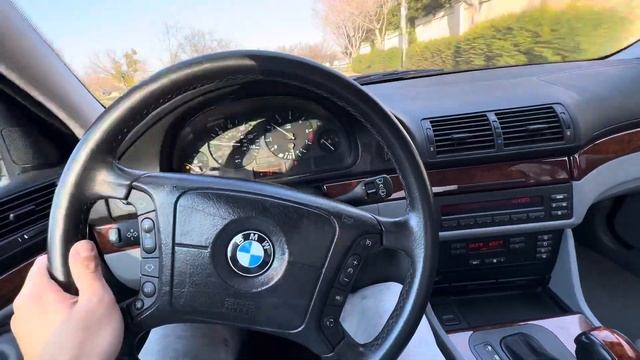 2001 BMW 525i Driving Video смотреть онлайн