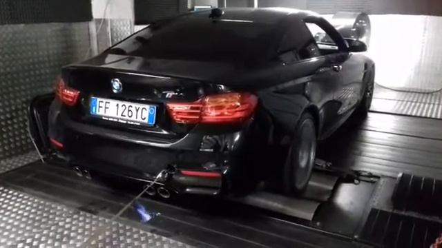 BMW M4 test potenza dyno oltre 500cv... by ZM-MOTORSPORT смотреть онлайн