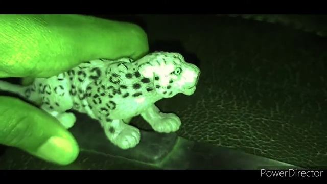 Hadrosaur838: Manhunt