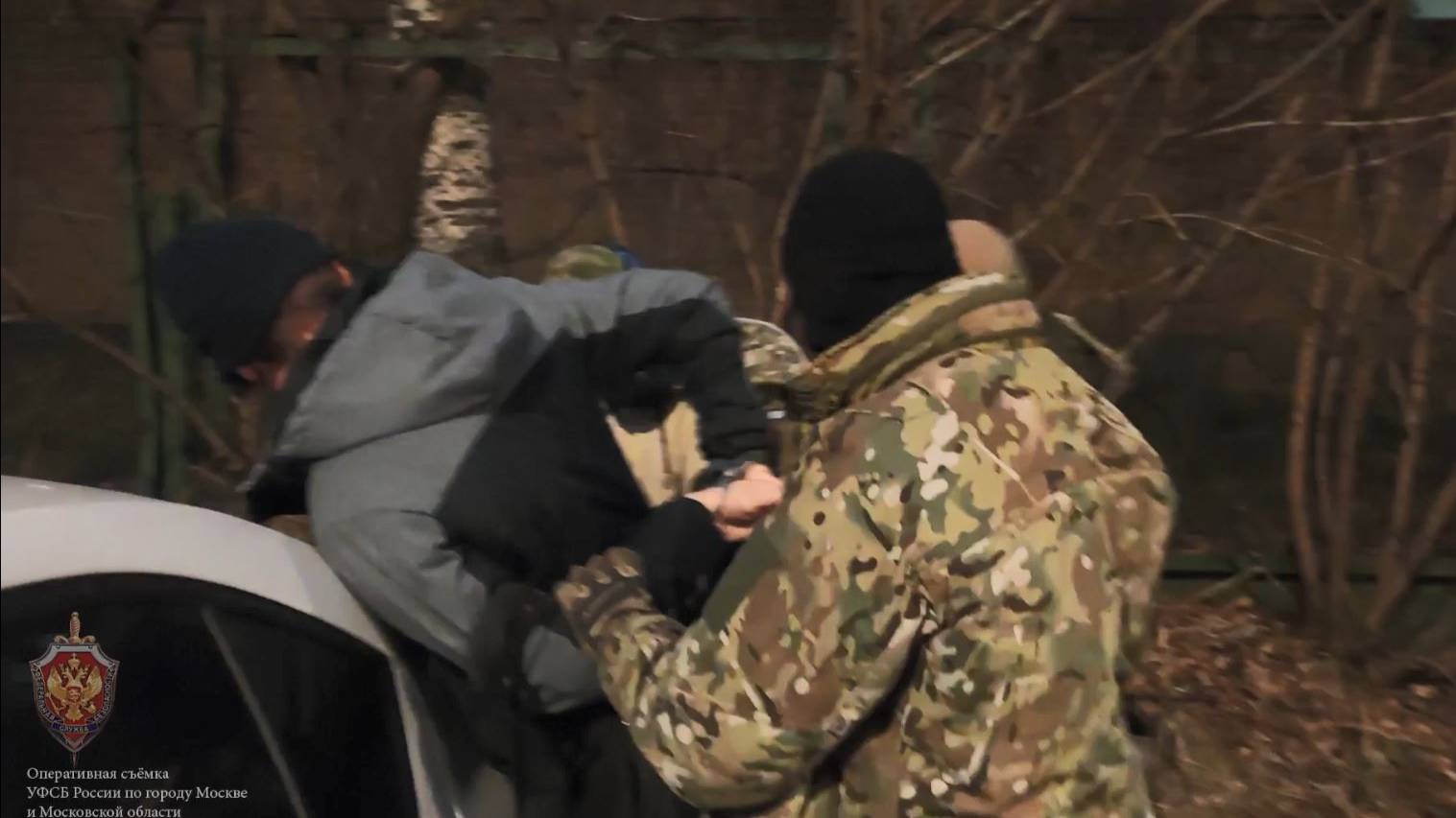 ПОСОБНИК УКРАИНСКОЙ ТЕРРОРИСТИЧЕСКОЙ ОРГАНИЗАЦИИ ПЕРЕЕХАЛ ИЗ НОГИНСКА В МОСКВУ. НО ЕСТЬ НЮАНС… смотреть онлайн