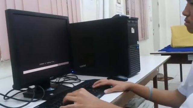INSTALLING WINDOWS 7 смотреть онлайн