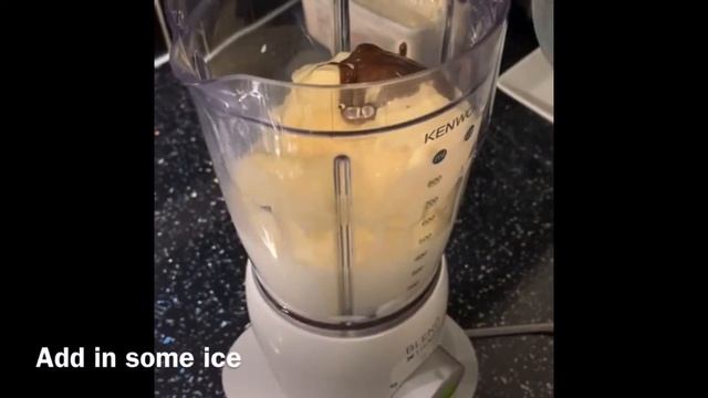 HOW TO MAKE FERRERO ROCHER MILKSHAKE | SWEET & CREAMY TREAT | LETS COOK WITH ZAREEN смотреть онлайн