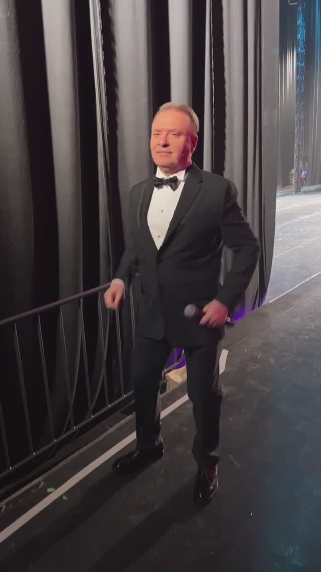 Танцуй Всем Назло! Что Бы Ни Случилось, Танцуй! Добронравов в Кремле! Настроение 🔥 #добронравов смотреть онлайн