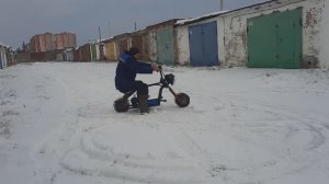 Самодельный мини-электро-мотик. Катаемся по первому снегу.  #электро-скутера #электровелосипед
