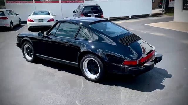 1989 Porsche 911 Carrera Coupe смотреть онлайн