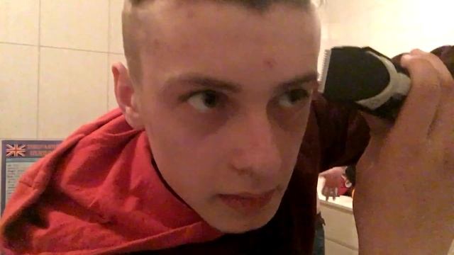 ПЕРВЫЙ РАЗ ДРУГА / ДРУГ ПОСТРИГ В ШКОЛЕ / БЕСПРЕДЕЛ В АШАНЕ / УЧИМСЯ ДЕЛАТЬ САЛЬТО смотреть онлайн