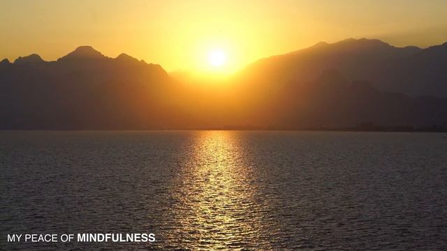 10 Minute Yoga Nidra Meditation смотреть онлайн