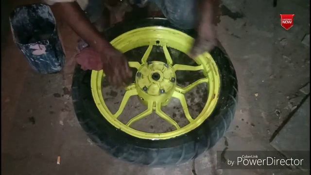 PULSAR NS 200 | FULL GRAPHIC | WITH NEON COLOUR WHEEL 🔥🔥 смотреть онлайн