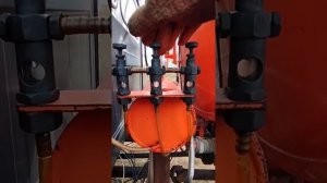 Работа на ассенизаторском автомобиле.