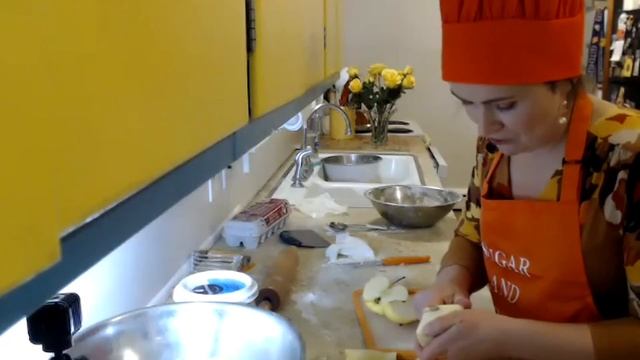 Sunderland Library - Apple Pie Cooking Demonstration смотреть онлайн