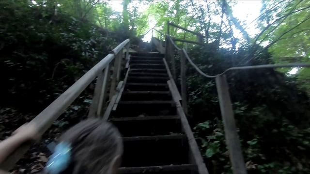 Крабовое ущелье. Лазаревское. Сочинский район. смотреть онлайн